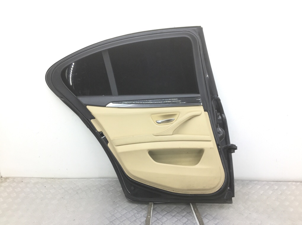Дверь задняя левая бу для BMW 5 F10/F11/GT F07 2.0 D, 2010 г. Дверь задняя левая бу для BMW 5 F10/F11/GT F07 2.0 D, 2010 г.
