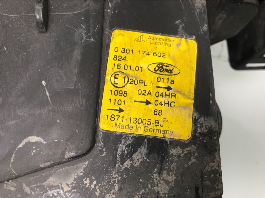 Фара правая бу для Ford Mondeo 3 2.5 i,  2001 г.