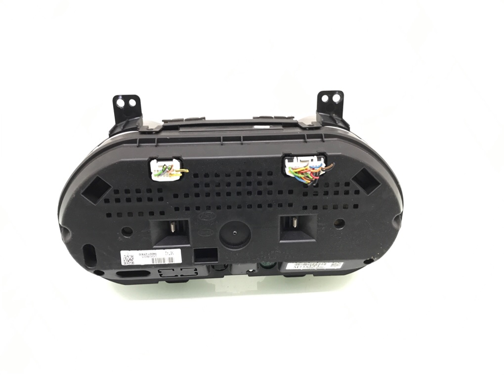 Щиток приборов (приборная панель) бу для Hyundai ix35  2.0 CRDi,  2010 г.