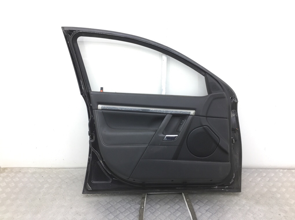 Дверь передняя левая бу для Opel Vectra C 1.9 CDTi,  2008 г.