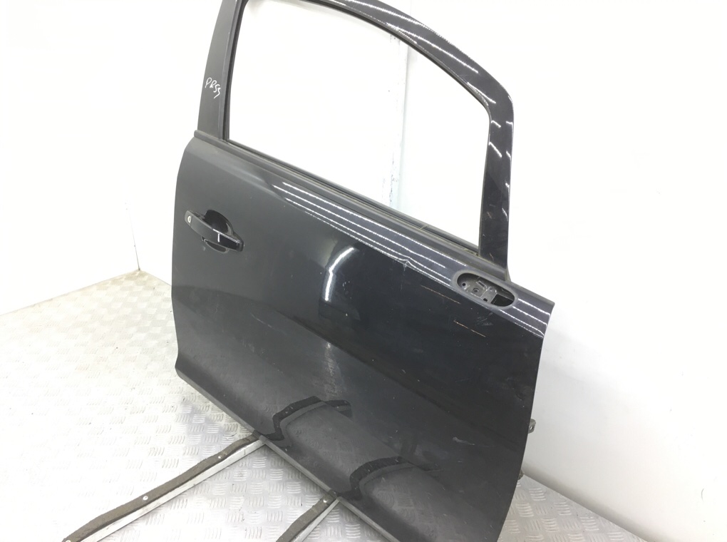 Дверь передняя правая бу для Opel Corsa D 1.2 i,  2011 г.