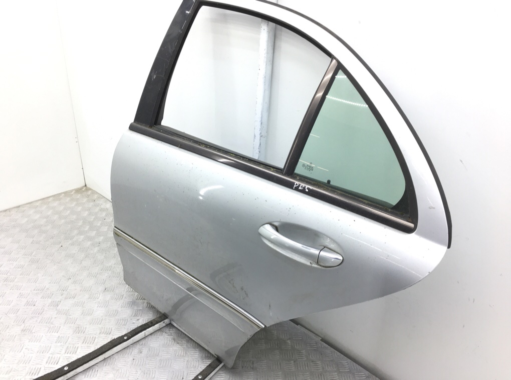 Дверь задняя левая бу для Mercedes C W203 2.2 CDi,  2002 г.