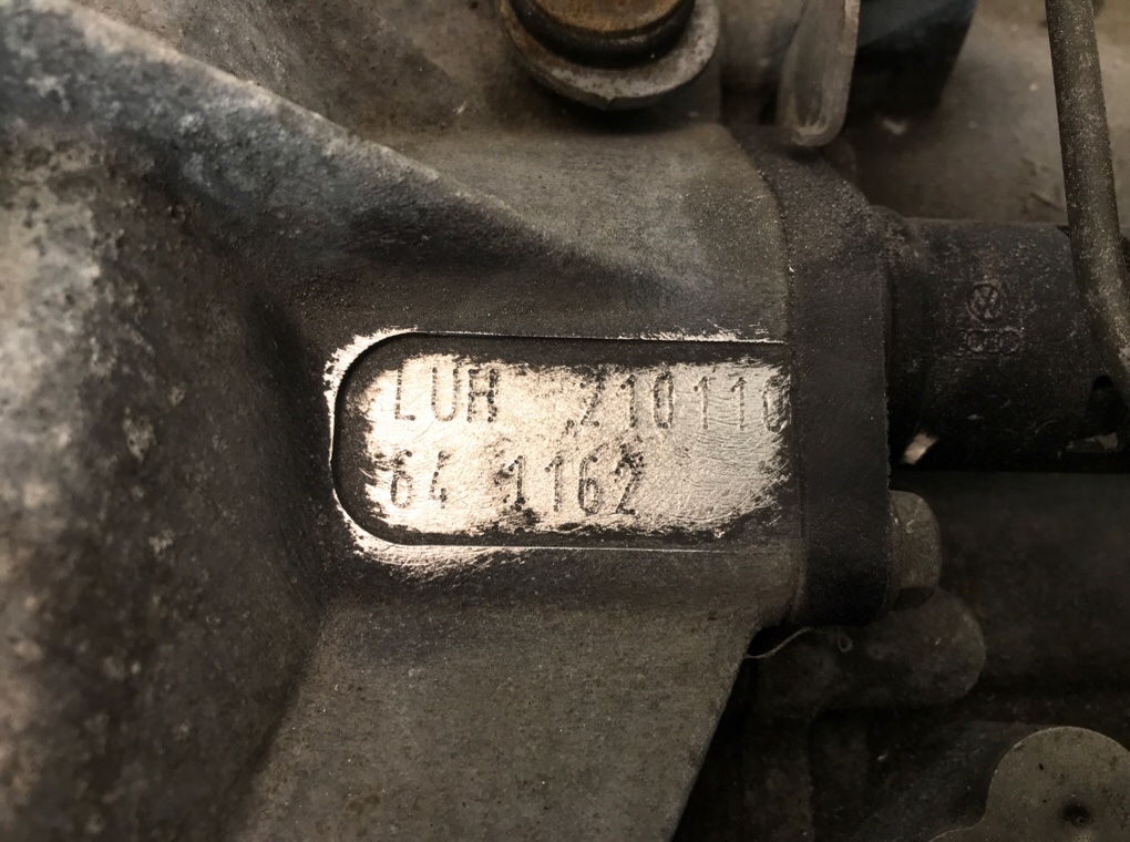 КПП механическая (МКПП) бу для Volkswagen Fox  1.4 i,  2010 г.