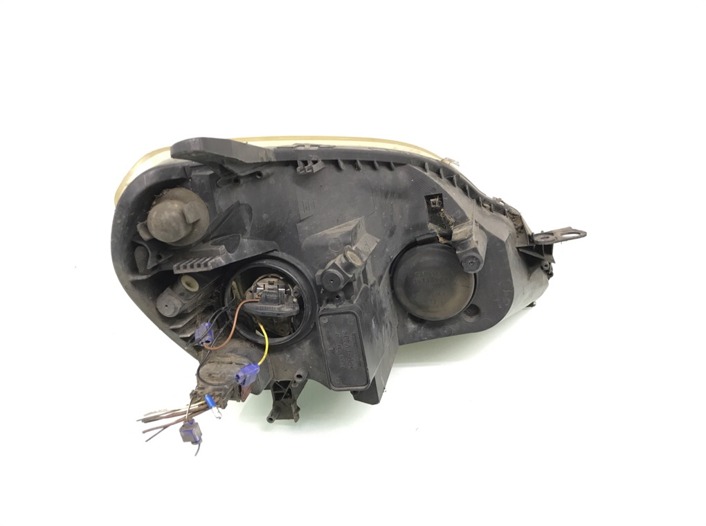 Фара левая бу для Opel Zafira B 1.8 i,  2006 г.