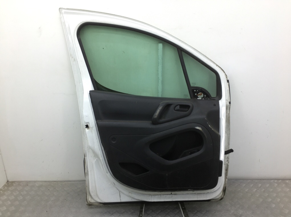 Дверь передняя левая бу для Peugeot Partner 2 1.6 HDi,  2012 г.