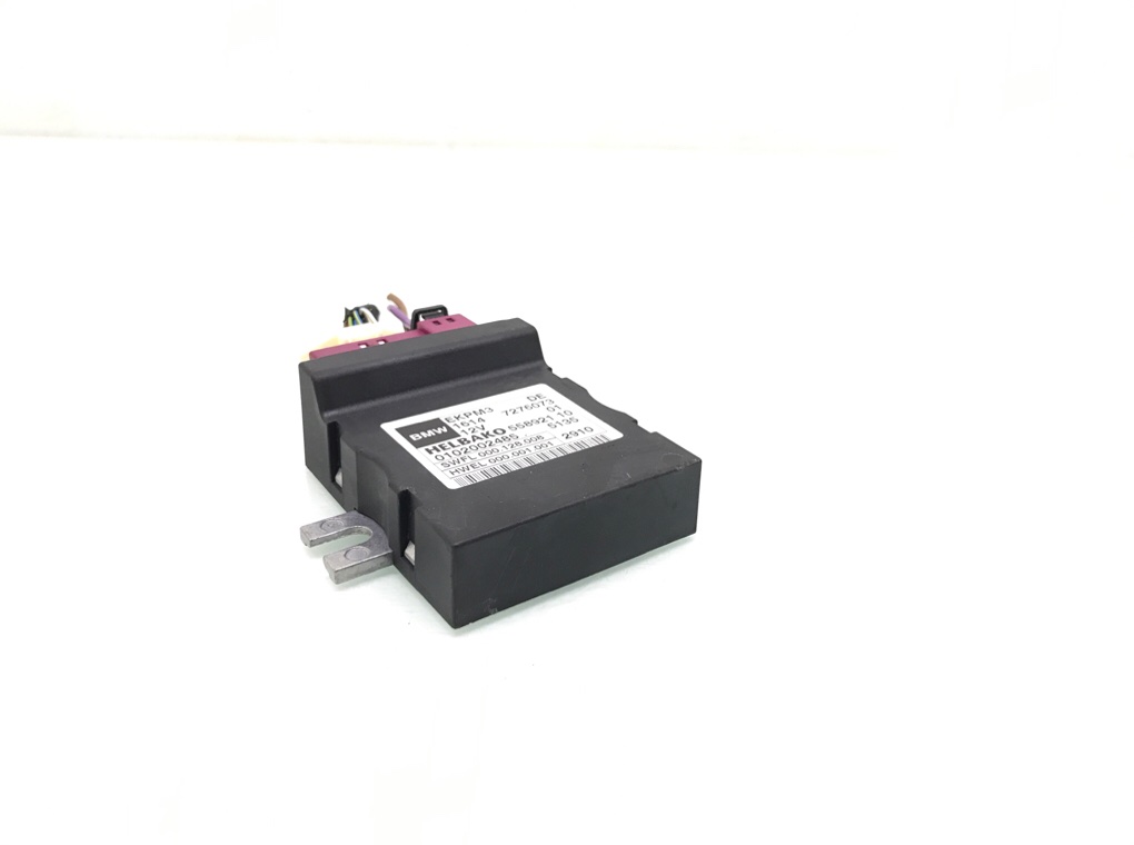 Реле бензонасоса бу для BMW 5 F10/F11/GT F07 2.0 D,  2010 г.