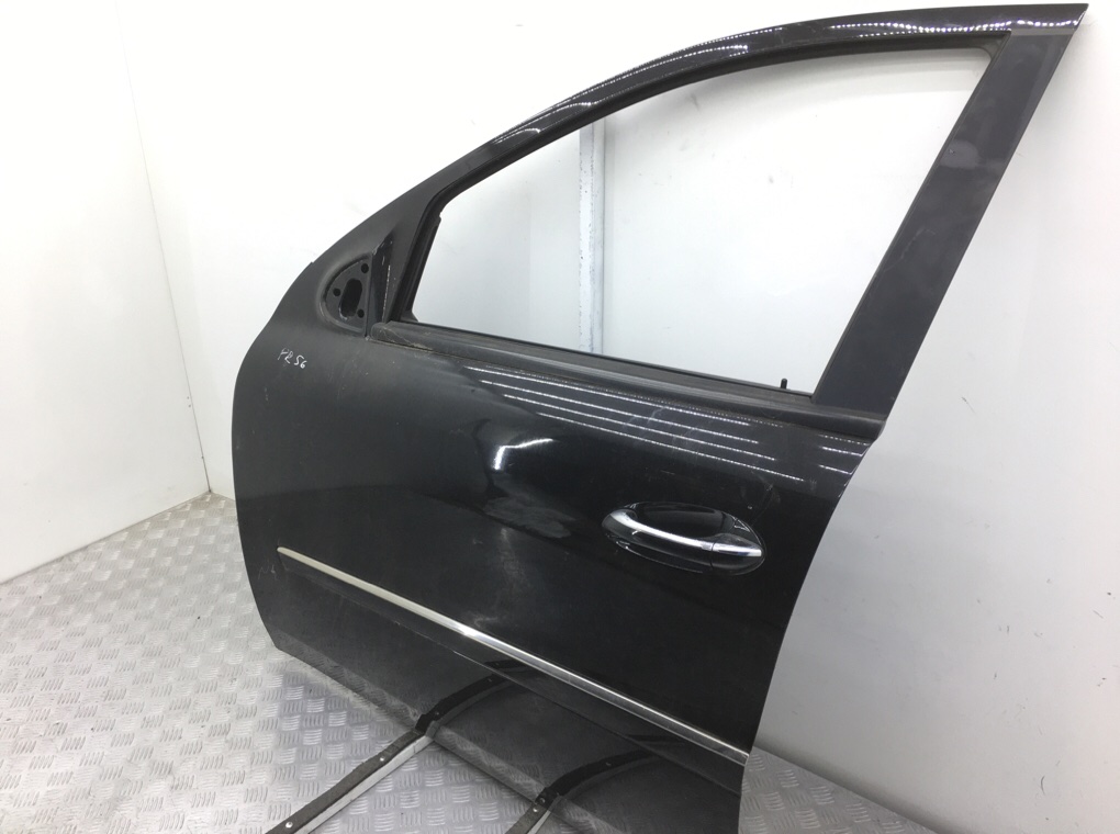Дверь передняя левая бу для Mercedes ML W164 3.0 CDi,  2007 г.
