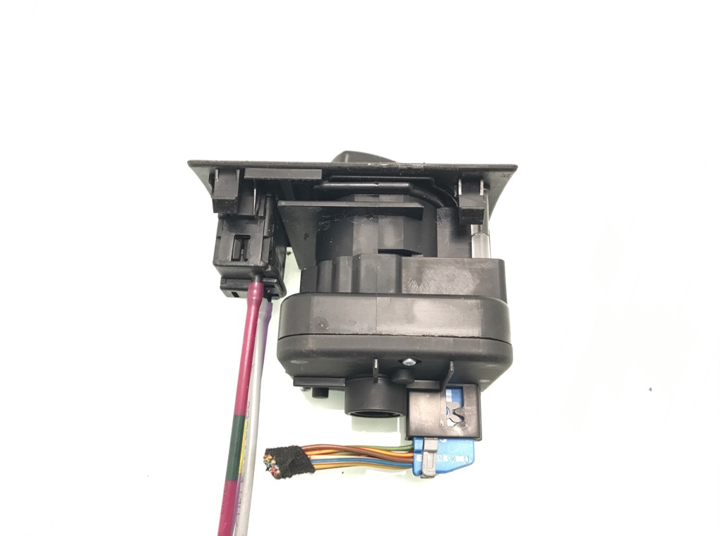 Переключатель света бу для Mercedes A W169 1.5 i,  2009 г.