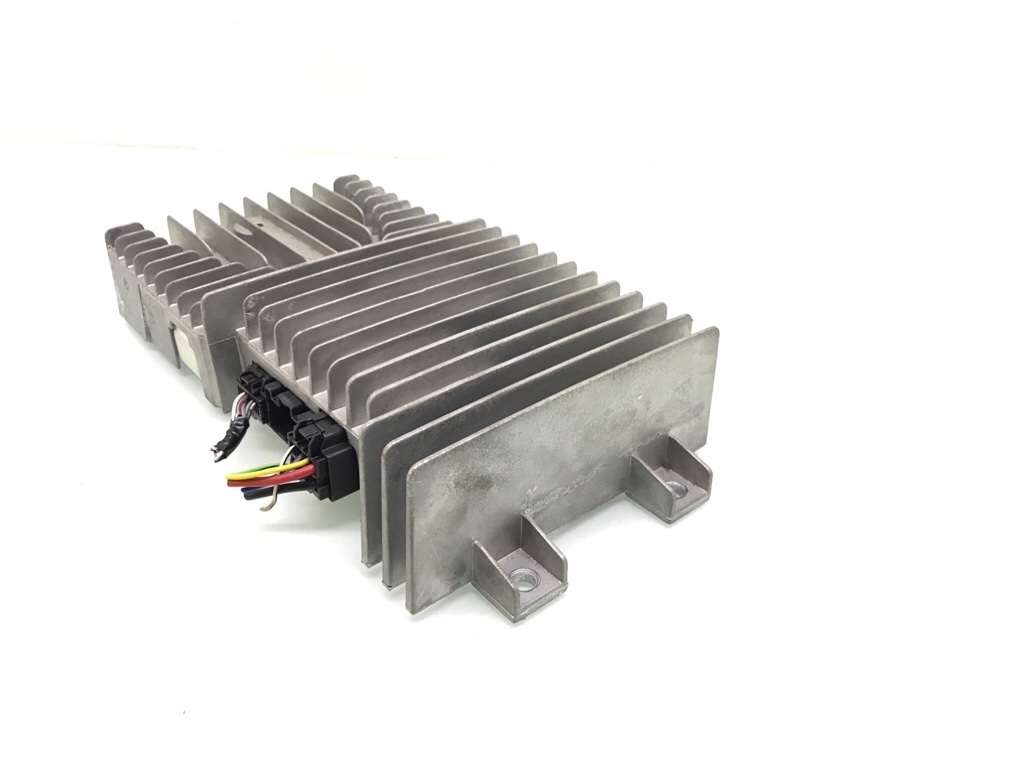 Усилитель музыкальный бу для Mazda CX-7  2.3 i,  2008 г.