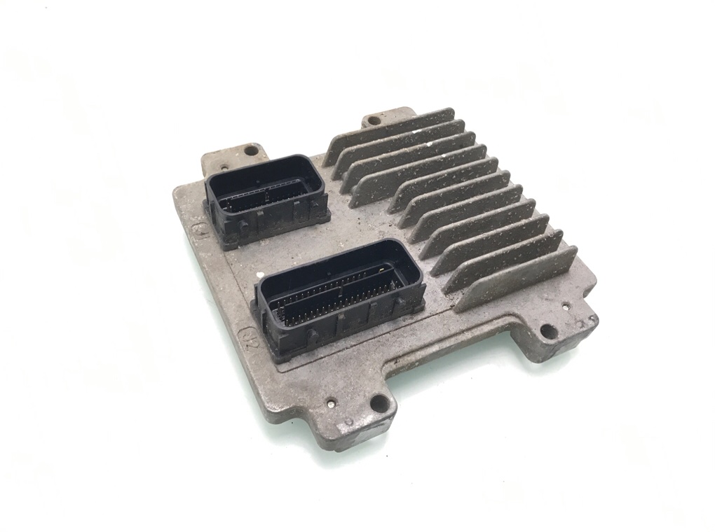 Блок управления двигателем бу для Opel Corsa D 1.0 i,  2008 г.