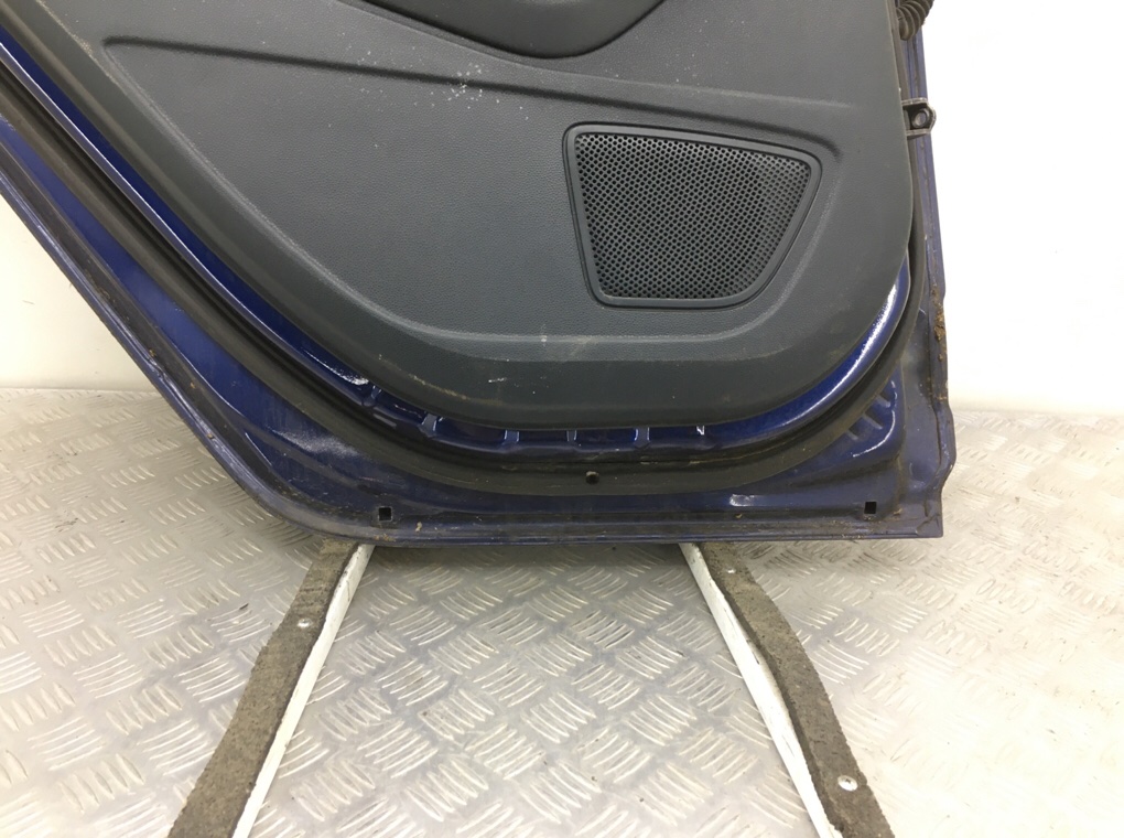 Дверь задняя левая бу для Ford Fiesta 6 1.4 TDCI,  2011 г.