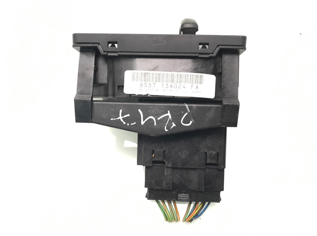 Переключатель света бу для Ford Fiesta 5 1.3 i,  2007 г.