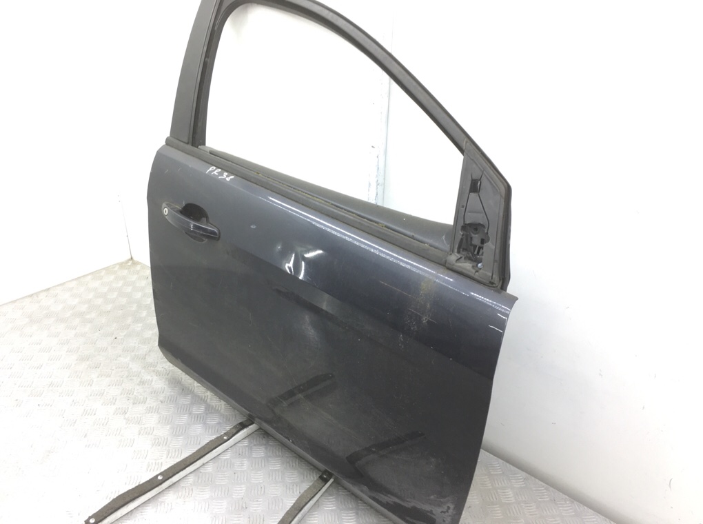 Дверь передняя правая бу для Ford Focus 2 1.6 i,  2010 г.