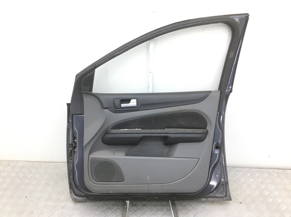 Дверь передняя правая бу для Ford Focus 2 1.6 i,  2010 г.