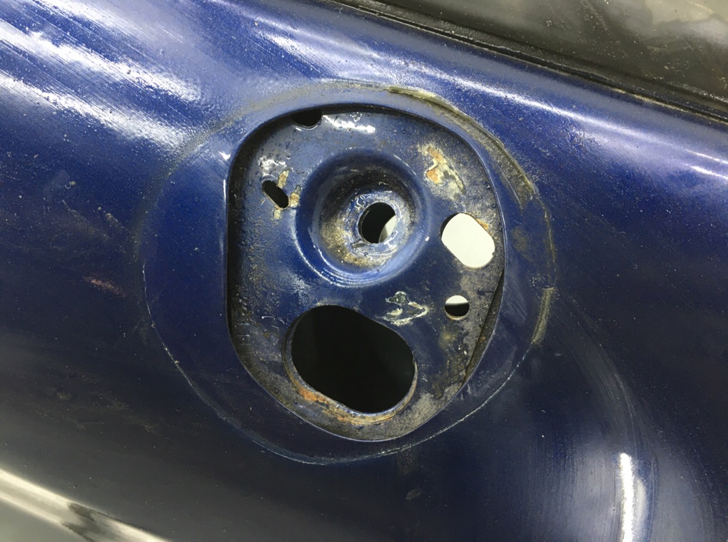 Дверь передняя правая бу для Ford Fiesta 6 1.4 TDCI, 2011 г. Дверь передняя правая бу для Ford Fiesta 6 1.4 TDCI, 2011 г.