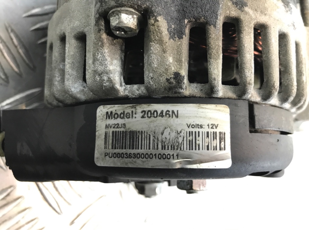 Генератор бу для Opel Astra J 1.7 CDTi,  2011 г.