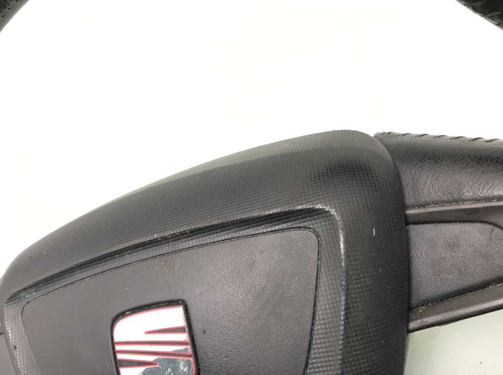 Руль бу для Seat Ibiza  1.4 i,  2012 г.