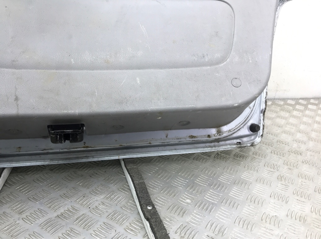 Крышка багажника бу для Kia Sorento  2.5 CRDi,  2006 г.