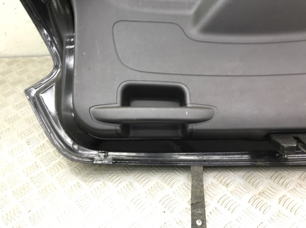 Крышка багажника бу для Ford Focus 3 1.6 TDCi, 2012 г. Крышка багажника бу для Ford Focus 3 1.6 TDCi, 2012 г.