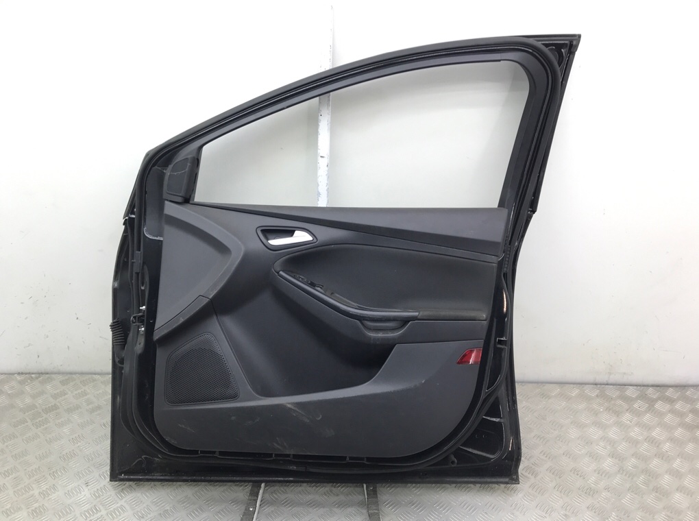Дверь передняя правая бу для Ford Focus 3 1.6 TDCi,  2012 г.