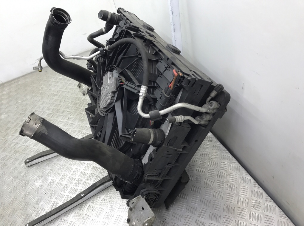 Кассета радиаторов бу для BMW 5 F10/F11/GT F07 2.0 D,  2010 г.