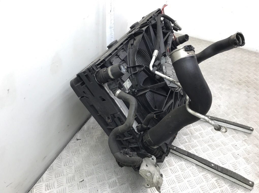 Кассета радиаторов бу для BMW 5 F10/F11/GT F07 2.0 D,  2010 г.