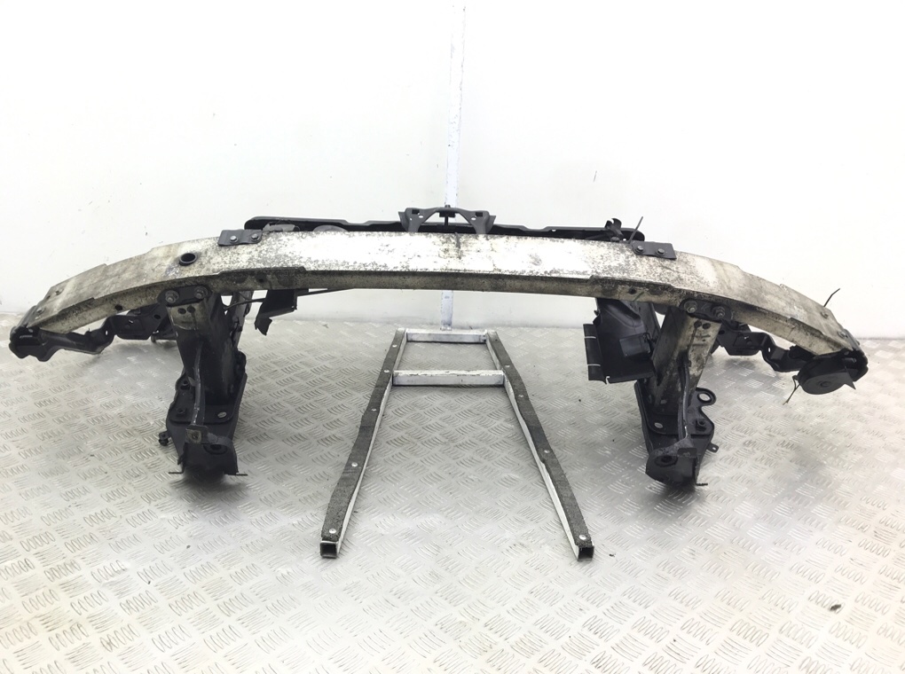 Панель передняя (телевизор) бу для Mercedes E W211 3.2 CDi, 2002 г. Панель передняя (телевизор) бу для Mercedes E W211 3.2 CDi, 2002 г.