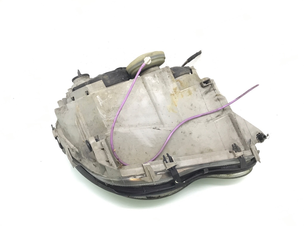 Фара левая бу для Mercedes C W203 2.2 CDi,  2002 г.