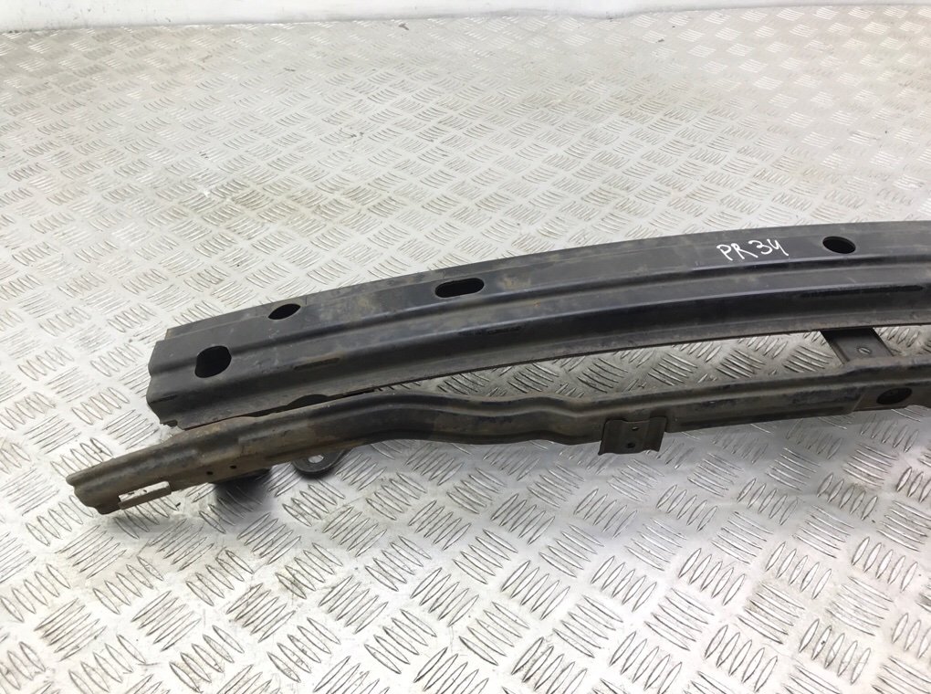 Усилитель бампера переднего бу для Fiat Stilo  1.9 JTD,  2002 г.