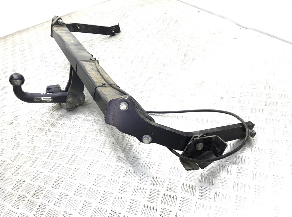 Прицепное устройство (фаркоп) бу для Mazda CX-7  2.3 i,  2008 г.