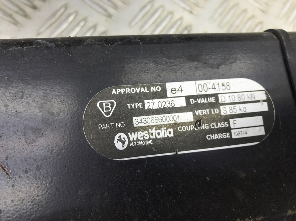Прицепное устройство (фаркоп) бу для Mazda CX-7  2.3 i,  2008 г.