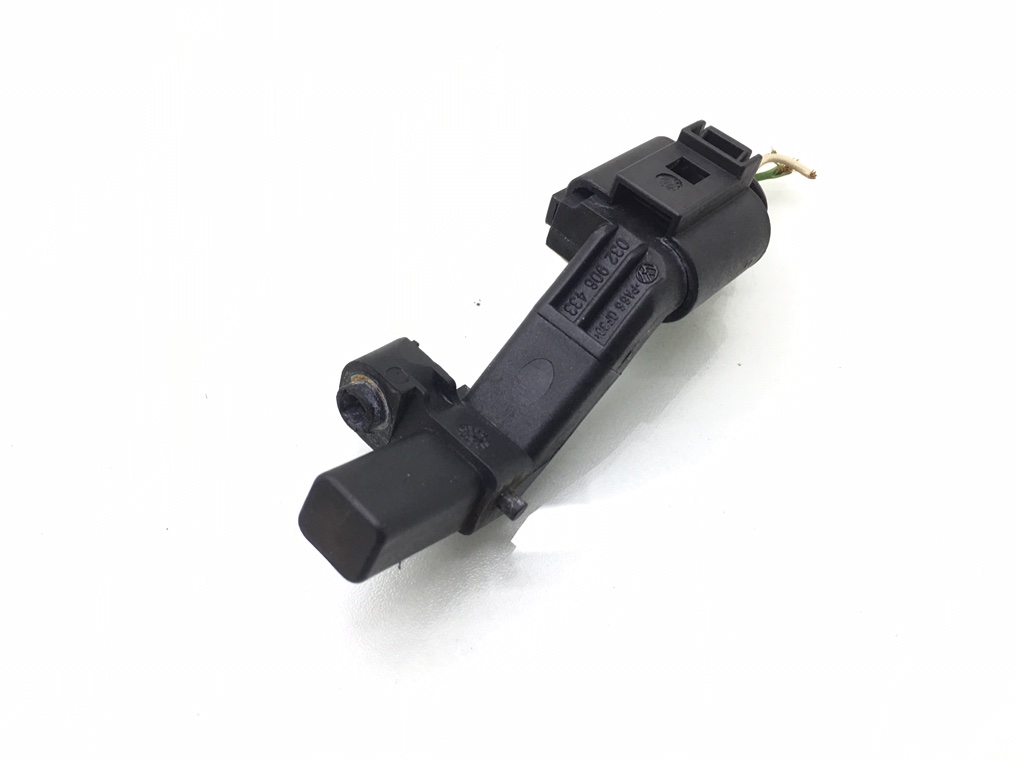 Датчик коленвала бу для Volkswagen Polo 4 032906433,  2007