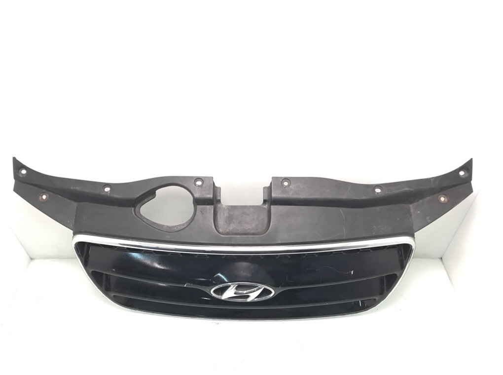 Решетка радиатора бу для Hyundai Santa Fe 2 2.2 CRDi,  2006 г.