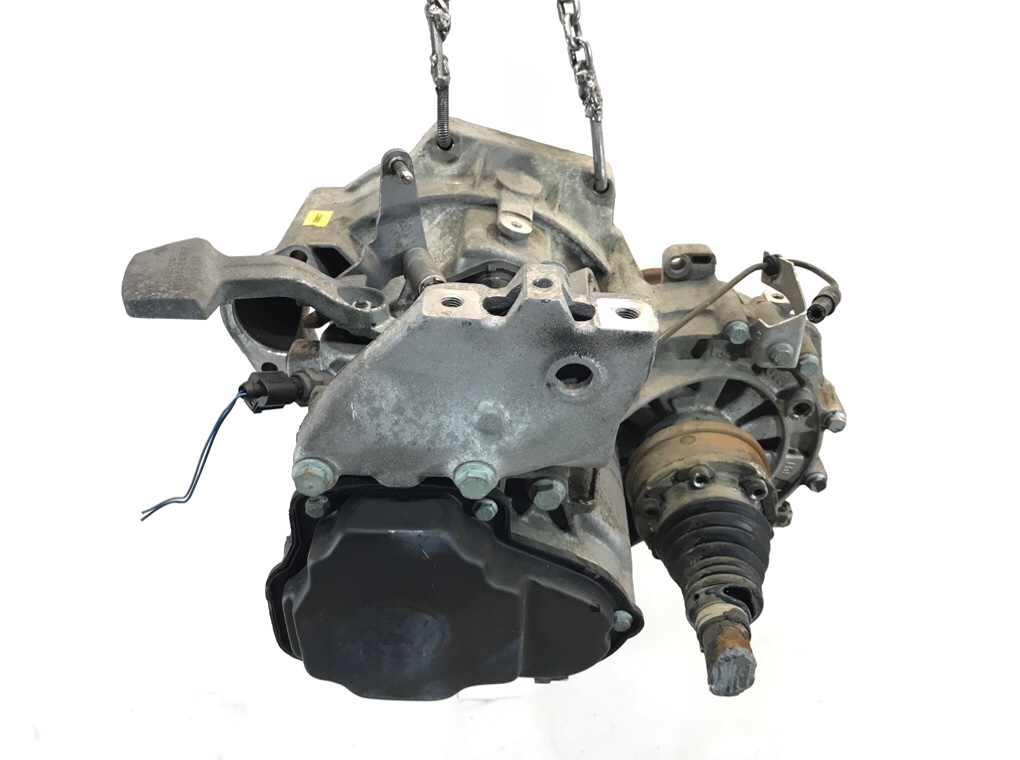 КПП механическая (МКПП) бу для Volkswagen Golf 5 1.9 TDi,  2006 г.