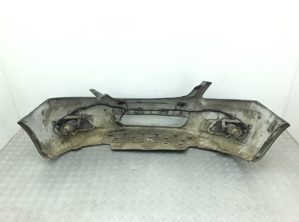 Бампер передний бу для Opel Zafira B 1.9 CDTi, 2010 г. Бампер передний бу для Opel Zafira B 1.9 CDTi, 2010 г.