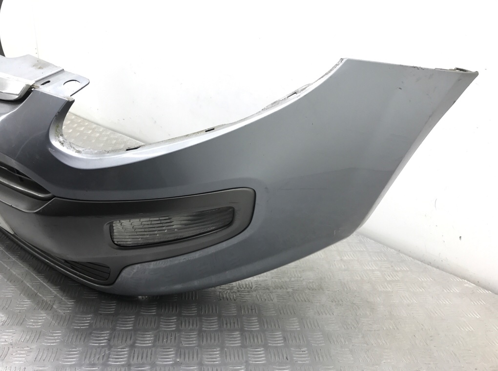 Бампер передний бу для Fiat Punto 3 1.3 D,  2010 г.