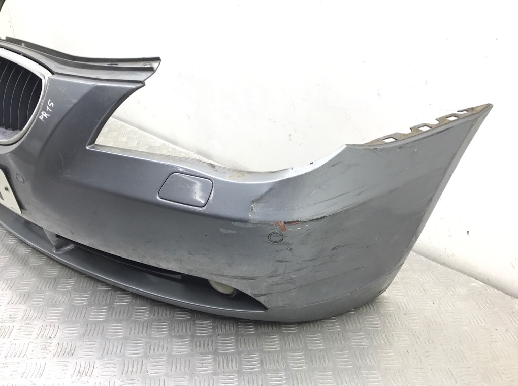 Бампер передний бу для BMW 5 E60/E61 2.5 TD,  2005 г.