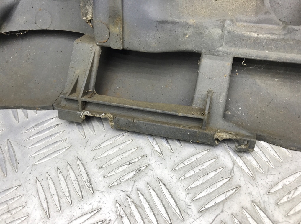 Бампер задний бу для Mercedes ML W163 3.2 i, 1999 г. Бампер задний бу для Mercedes ML W163 3.2 i, 1999 г.