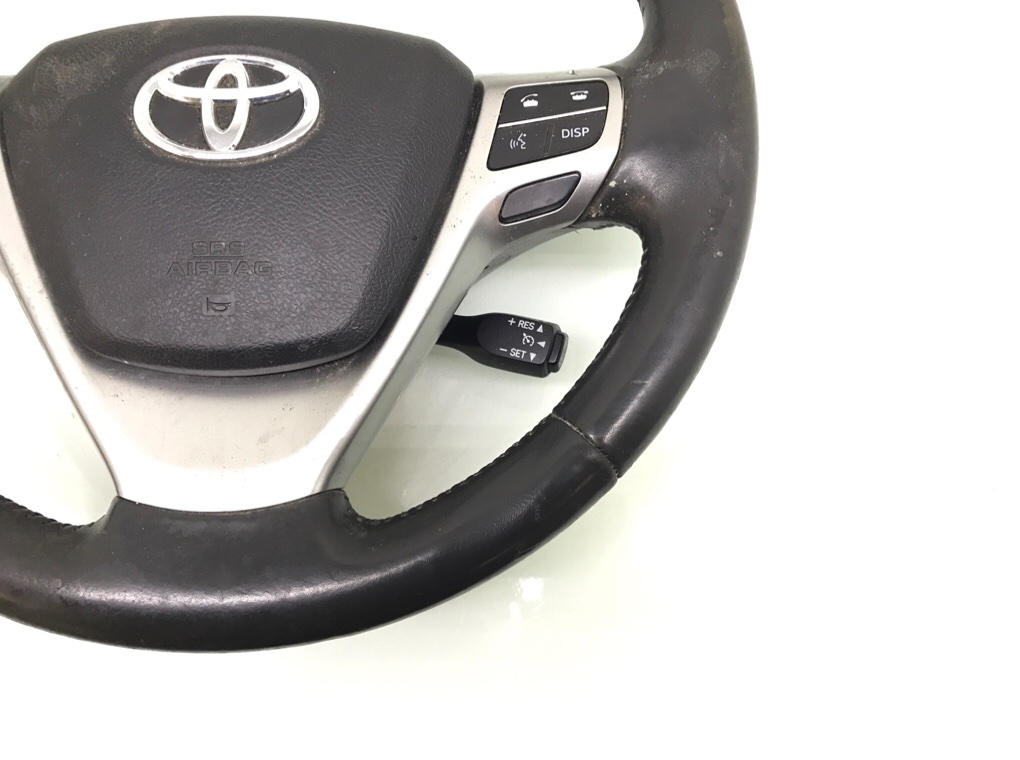 Руль бу для Toyota Verso 1.6 TD, 2014 г. Руль бу для Toyota Verso 1.6 TD, 2014 г.