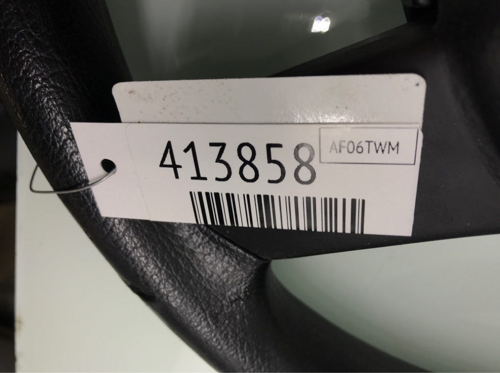 Руль бу для Volkswagen Touran 1.6 i, 2006 г. Руль бу для Volkswagen Touran 1.6 i, 2006 г.