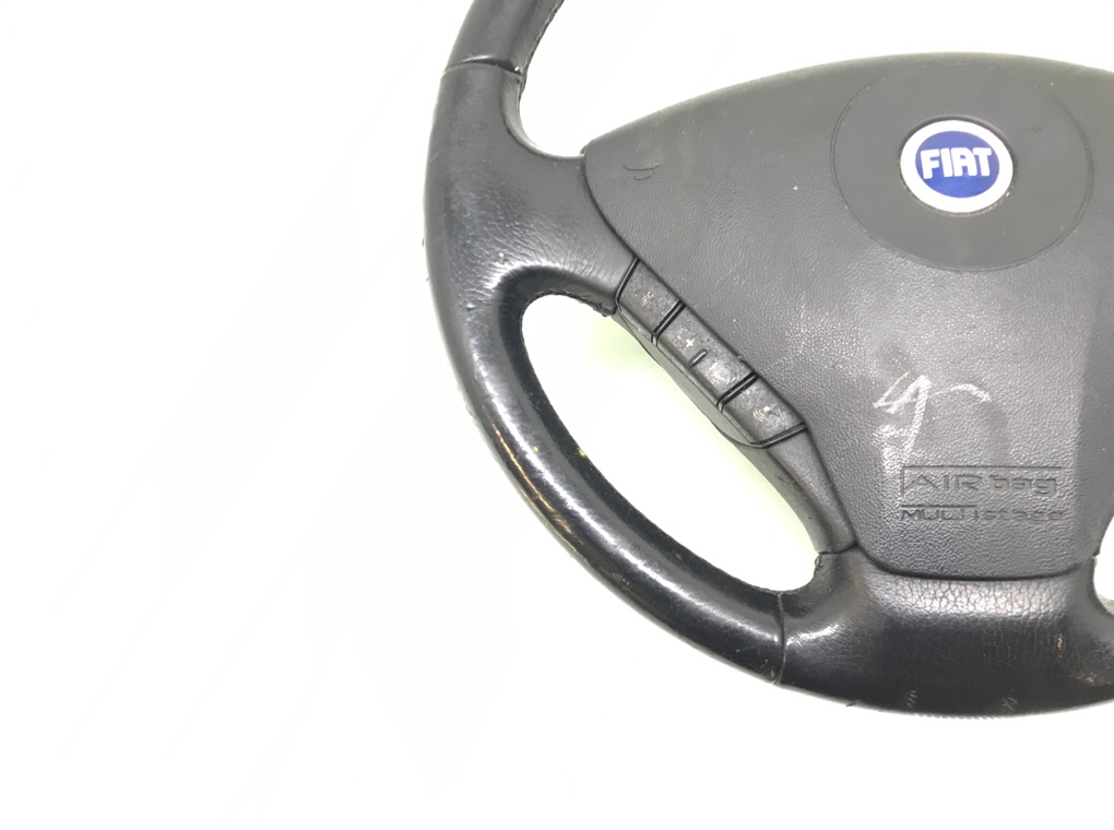 Руль бу для Fiat Stilo  1.9 JTD,  2002 г.