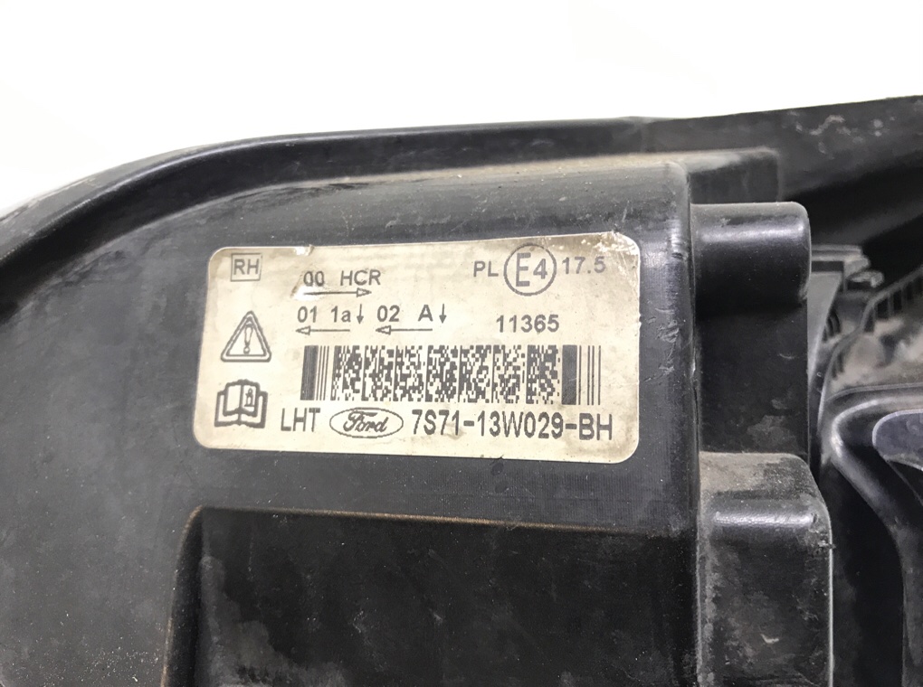 Фара правая бу для Ford Mondeo 4 2.0 TDCi,  2010 г.