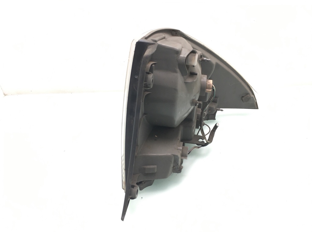 Фонарь задний левый бу для Lexus IS 1 2.0 i,  2005 г.