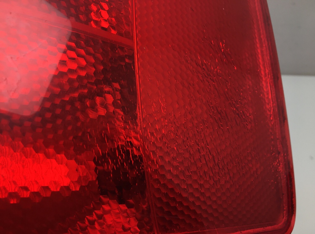 Фонарь задний левый бу для Audi A4 B6 1.8 Ti,  2002 г.