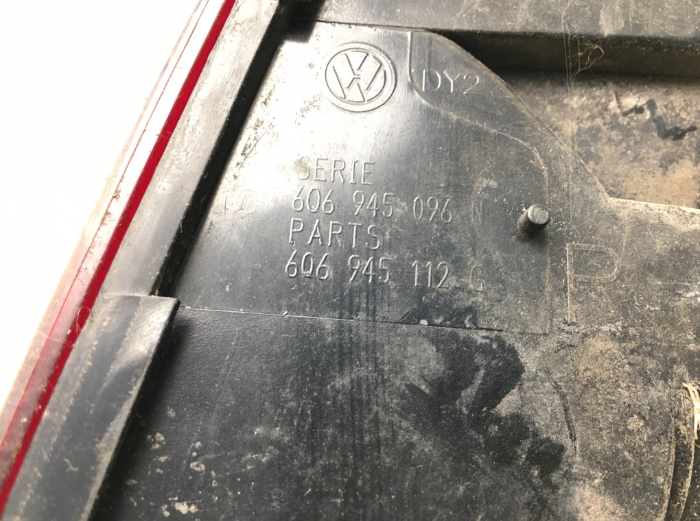 Фонарь задний правый бу для Volkswagen Polo 4 1.2 i,  2006 г.