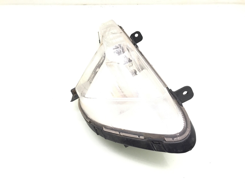 Фара противотуманная левая бу для Kia Sportage 3 922013W200, 2011 Фара противотуманная левая бу для Kia Sportage 3 1.6 GDi, 2011 г.