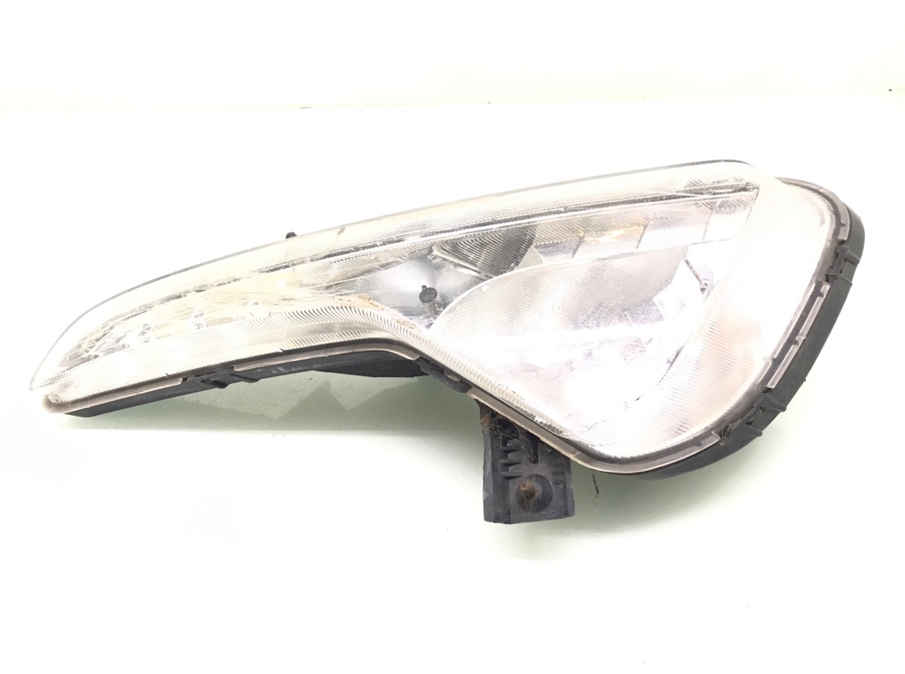 Фара противотуманная левая бу для Kia Sportage 3 922013W200, 2011 Фара противотуманная левая бу для Kia Sportage 3 1.6 GDi, 2011 г.