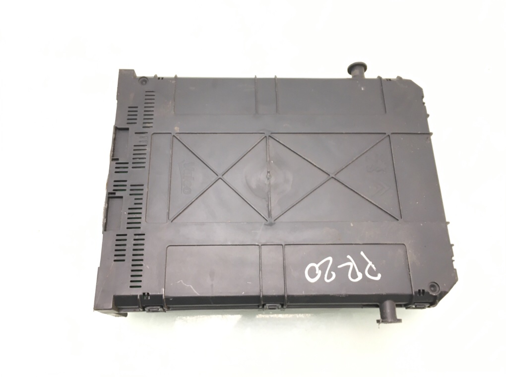 Блок комфорта бу для Citroen C3 Picasso  1.6 HDi,  2012 г.