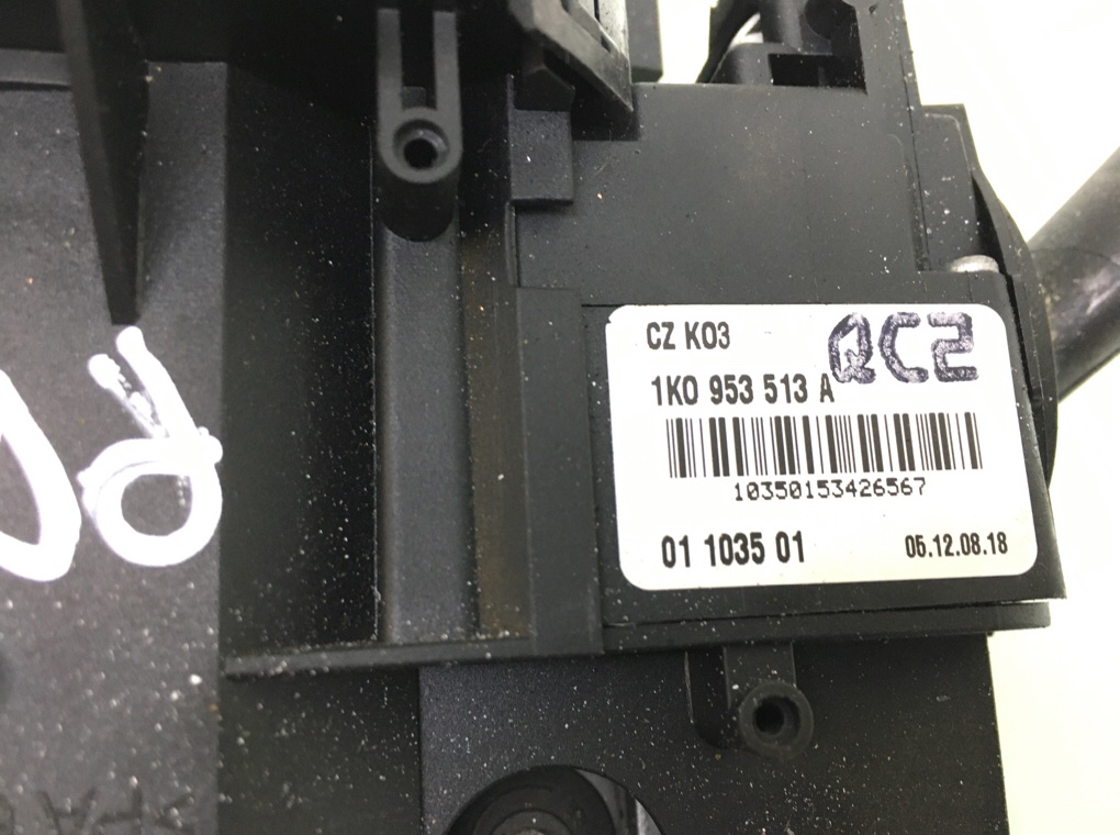 Переключатель подрулевой (стрекоза) бу для Volkswagen Touran  1.6 i,  2006 г.