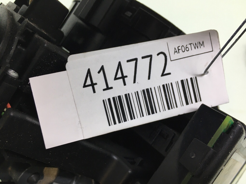 Переключатель подрулевой (стрекоза) бу для Volkswagen Touran  1.6 i,  2006 г.